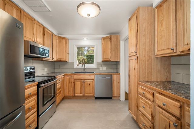 12712 E Saltese Rd, Spokane Valley, WA 99216