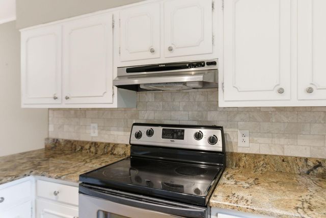5666 Winchester Road, Lexington, KY 40509
