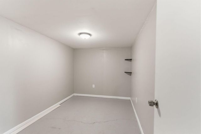5666 Winchester Road, Lexington, KY 40509