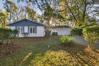 1529 E Dunstan Drive, Bloomington, IN 47401