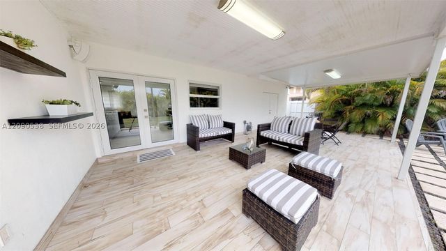 10805 SW 156th Ter, Miami, FL 33157