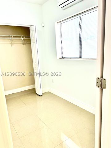 10805 SW 156th Ter, Miami, FL 33157