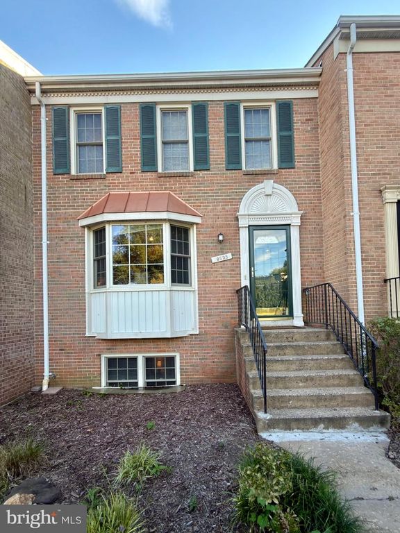 8535 HILLTOP RD, Vienna, VA 22180
