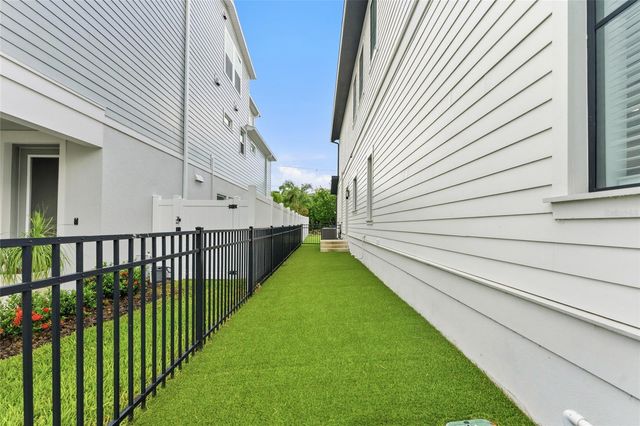 501 W WARREN AVENUE 2, Tampa, FL 33602