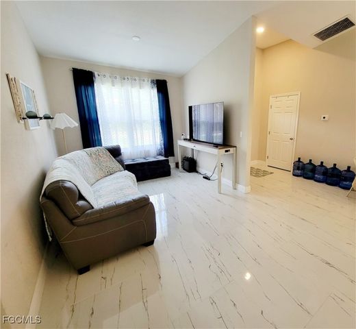 1138 Jaguar BLVD, Lehigh Acres, FL 33974