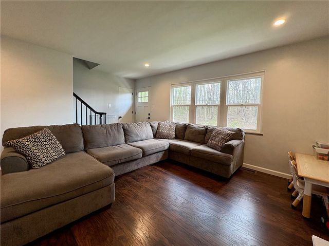 112 Creese Street Ext, Hopewell Twp, PA 15001