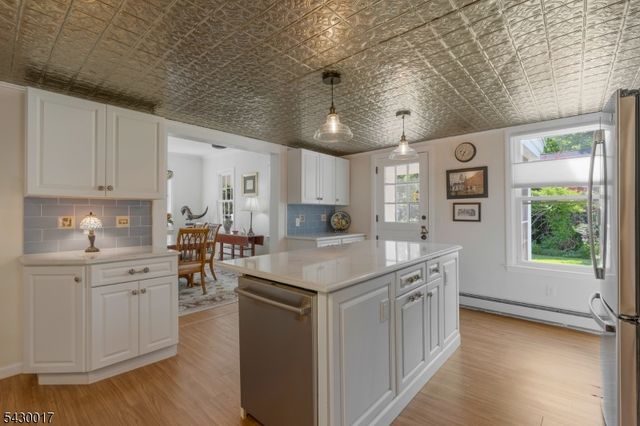 1048 State Route 28, Branchburg Twp., NJ 08876