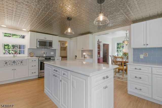 1048 State Route 28, Branchburg Twp., NJ 08876