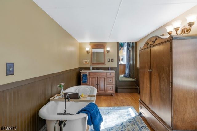 1048 State Route 28, Branchburg Twp., NJ 08876