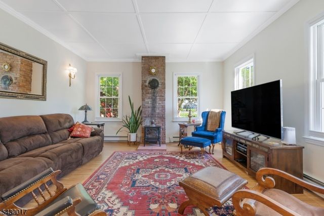 1048 State Route 28, Branchburg Twp., NJ 08876