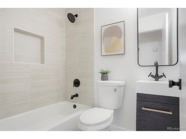 6836 Newcombe St, Arvada, CO 80004