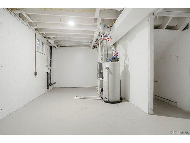 6836 Newcombe St, Arvada, CO 80004