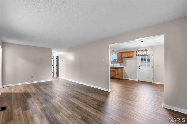 906 Glencoe, Park Hills, MO 63601