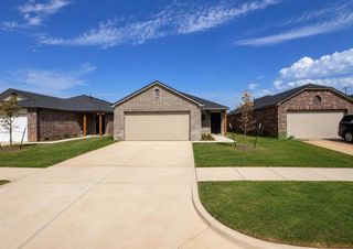 12917 Florence Lane, Yukon, OK 73099