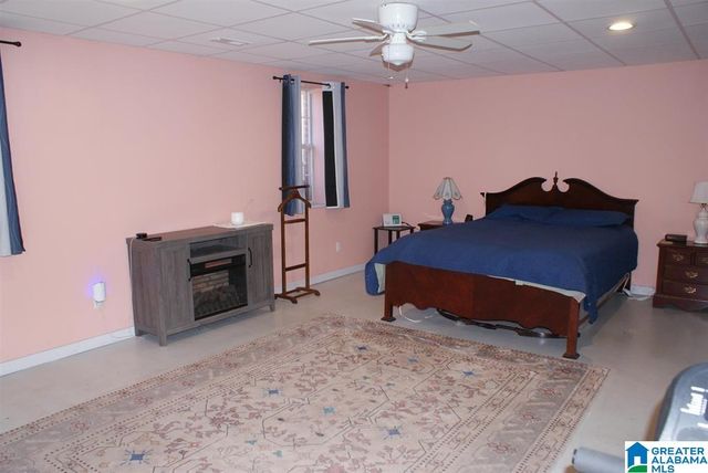 3965 BLACK HAWK DRIVE, Bessemer, AL 35022