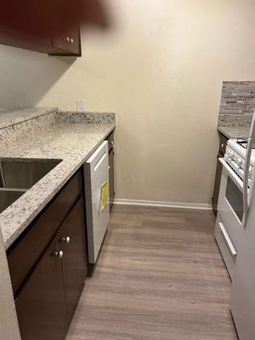 312 E 43rd ST 201, Austin, TX 78751