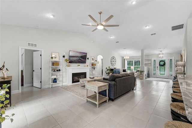 28 RAE DRIVE, Palm Coast, FL 32164