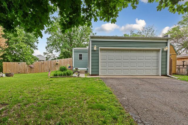 1858 Kennedy Court, Northfield, MN 55057
