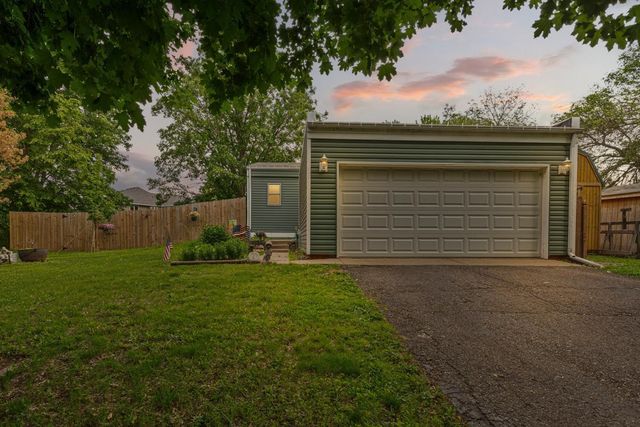 1858 Kennedy Court, Northfield, MN 55057