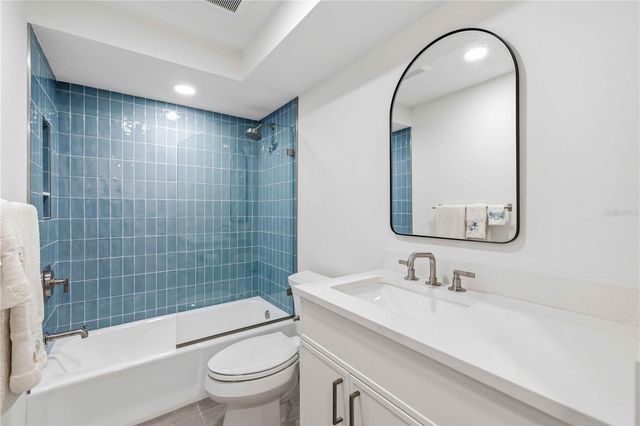 3420 WILD OAK BAY BOULEVARD 119, Bradenton, FL 34210