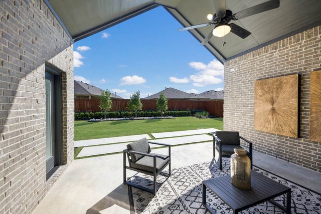1866 Silver Birch Road, Waxahachie, TX 75165