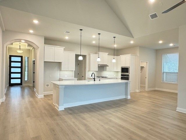1866 Silver Birch Road, Waxahachie, TX 75165