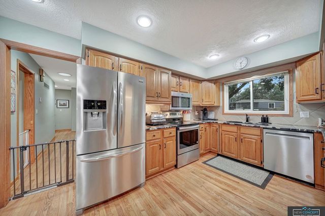 8121 A Street, Lincoln, NE 68510