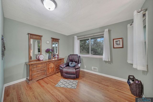 8121 A Street, Lincoln, NE 68510