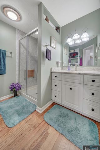 8121 A Street, Lincoln, NE 68510