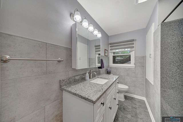 8121 A Street, Lincoln, NE 68510