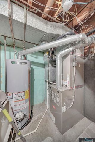 8121 A Street, Lincoln, NE 68510