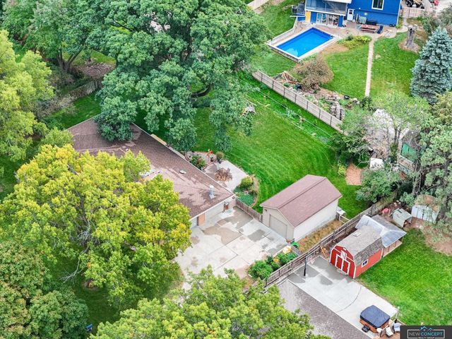 8121 A Street, Lincoln, NE 68510