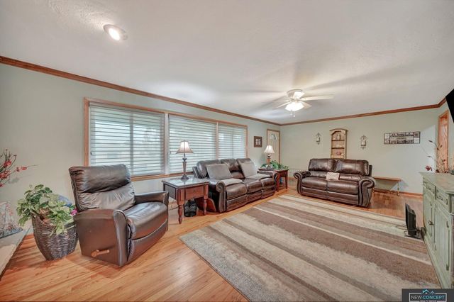 8121 A Street, Lincoln, NE 68510