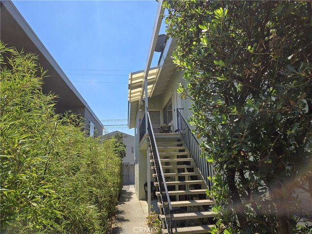 1214 Agate Street D, Redondo Beach, CA 90277