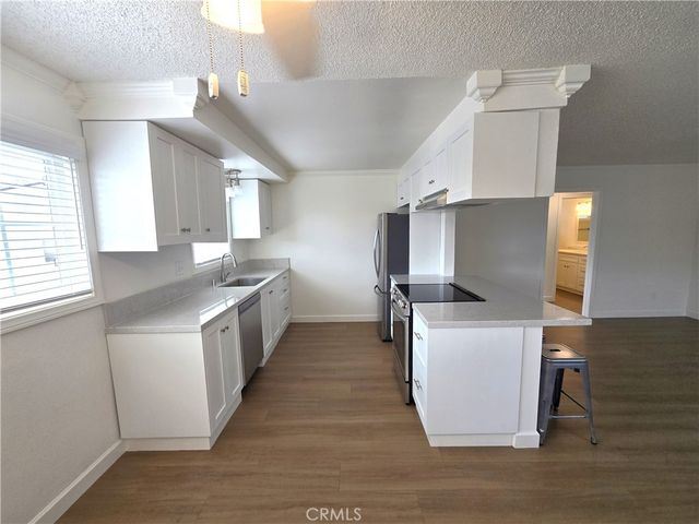 1214 Agate Street D, Redondo Beach, CA 90277