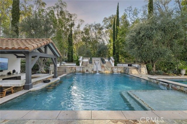 10885 Silverado, Tustin, CA 92782