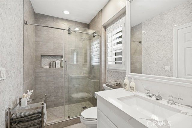 10885 Silverado, Tustin, CA 92782