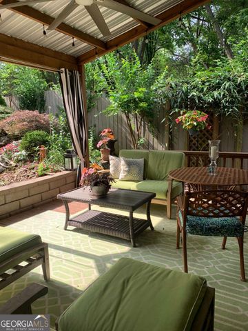 176 Sisson Avenue NE, Atlanta, GA 30317