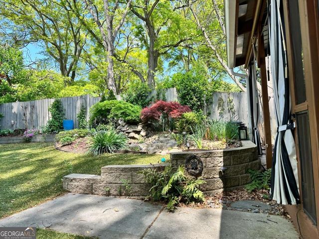 176 Sisson Avenue NE, Atlanta, GA 30317