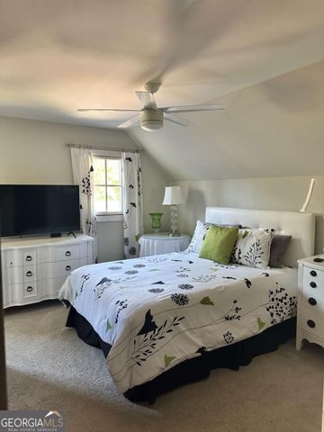 176 Sisson Avenue NE, Atlanta, GA 30317