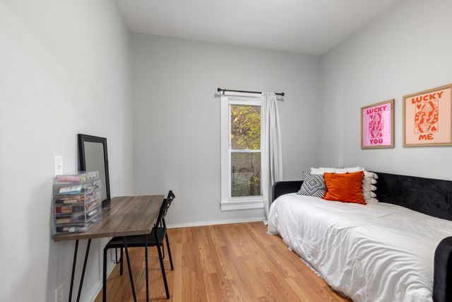 536 Wright Street Ne, City Of Grand Rapids, MI 49505