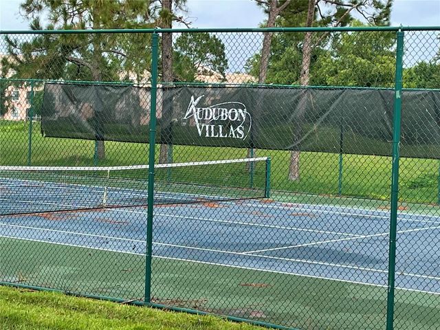 13917 FAIRWAY ISLAND DRIVE 917, Orlando, FL 32837