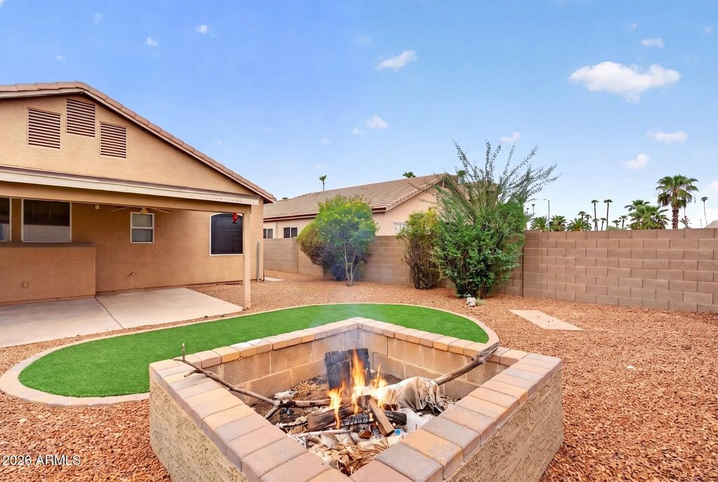 141 S NEBRASKA Street, Chandler, AZ 85225 — photo 2