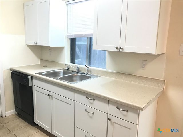 408 Skyline Avenue, Killeen, TX 76541