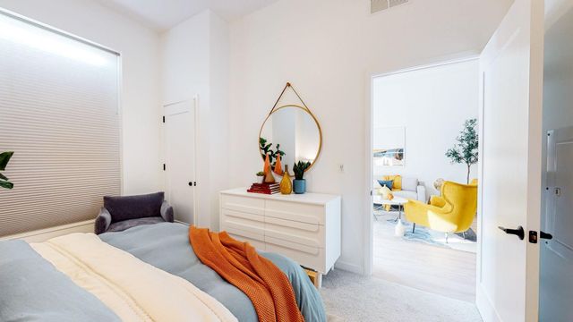 650 Portland Avenue S 535, Minneapolis, MN 55415