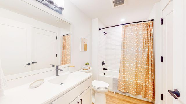 650 Portland Avenue S 535, Minneapolis, MN 55415