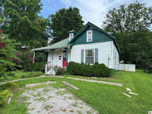 209 Cadiz Street, Princeton, KY 42445