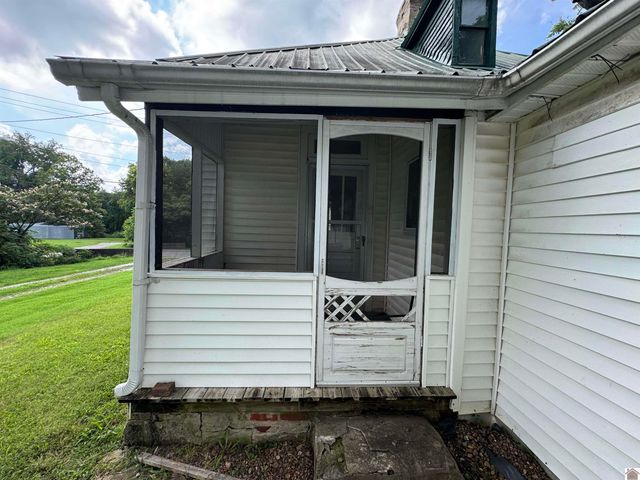 209 Cadiz Street, Princeton, KY 42445