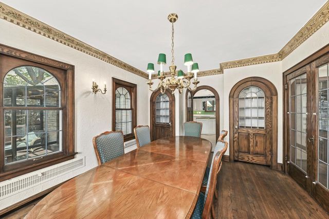 N87W15714 Kenwood BOULEVARD, Menomonee Falls, WI 53051