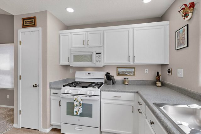 7471 Sanderling Road NW, Albuquerque, NM 87114